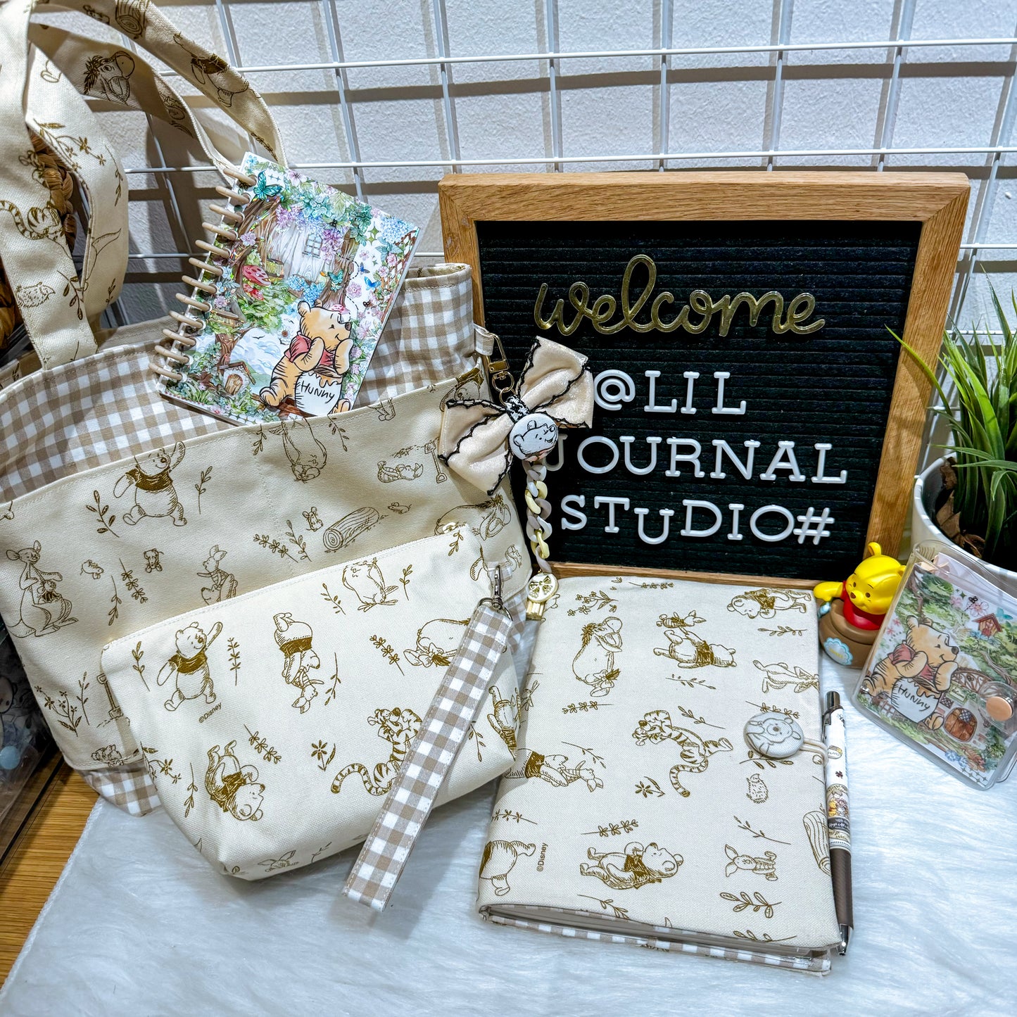 Ultimate Pooh Gingham Pooh & Friends Bundle