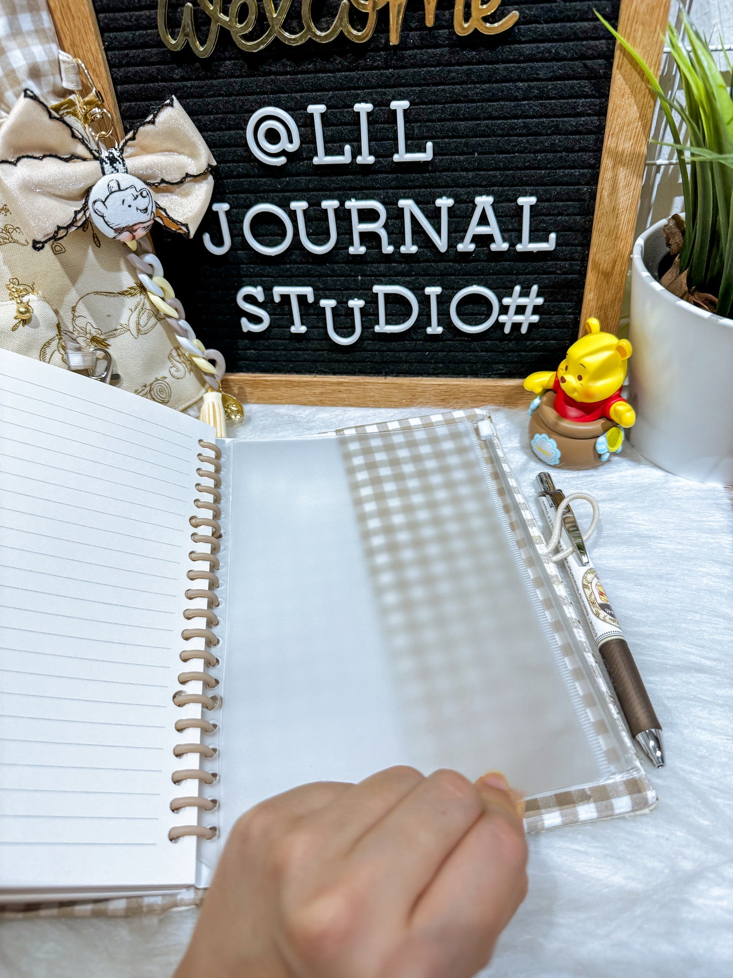 Ultimate Pooh Gingham Pooh & Friends Bundle