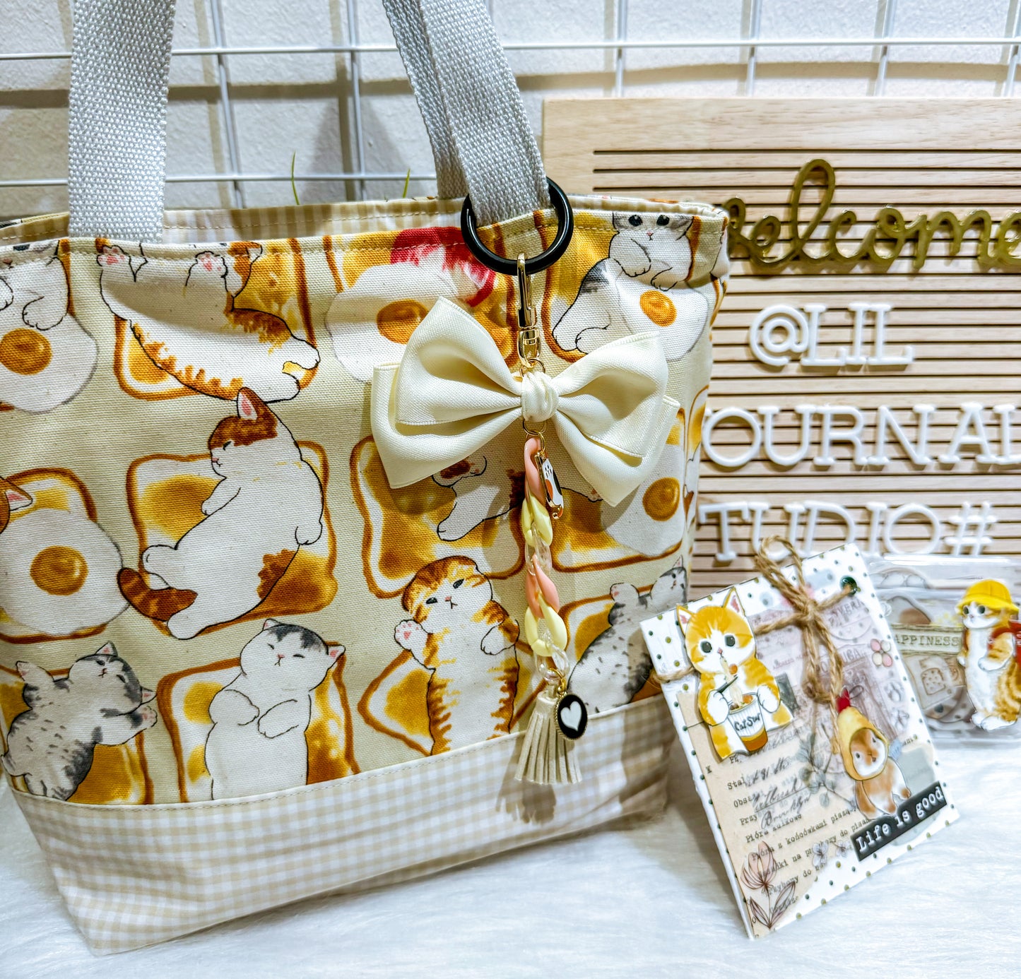 Canvas Strap Lunch Tote