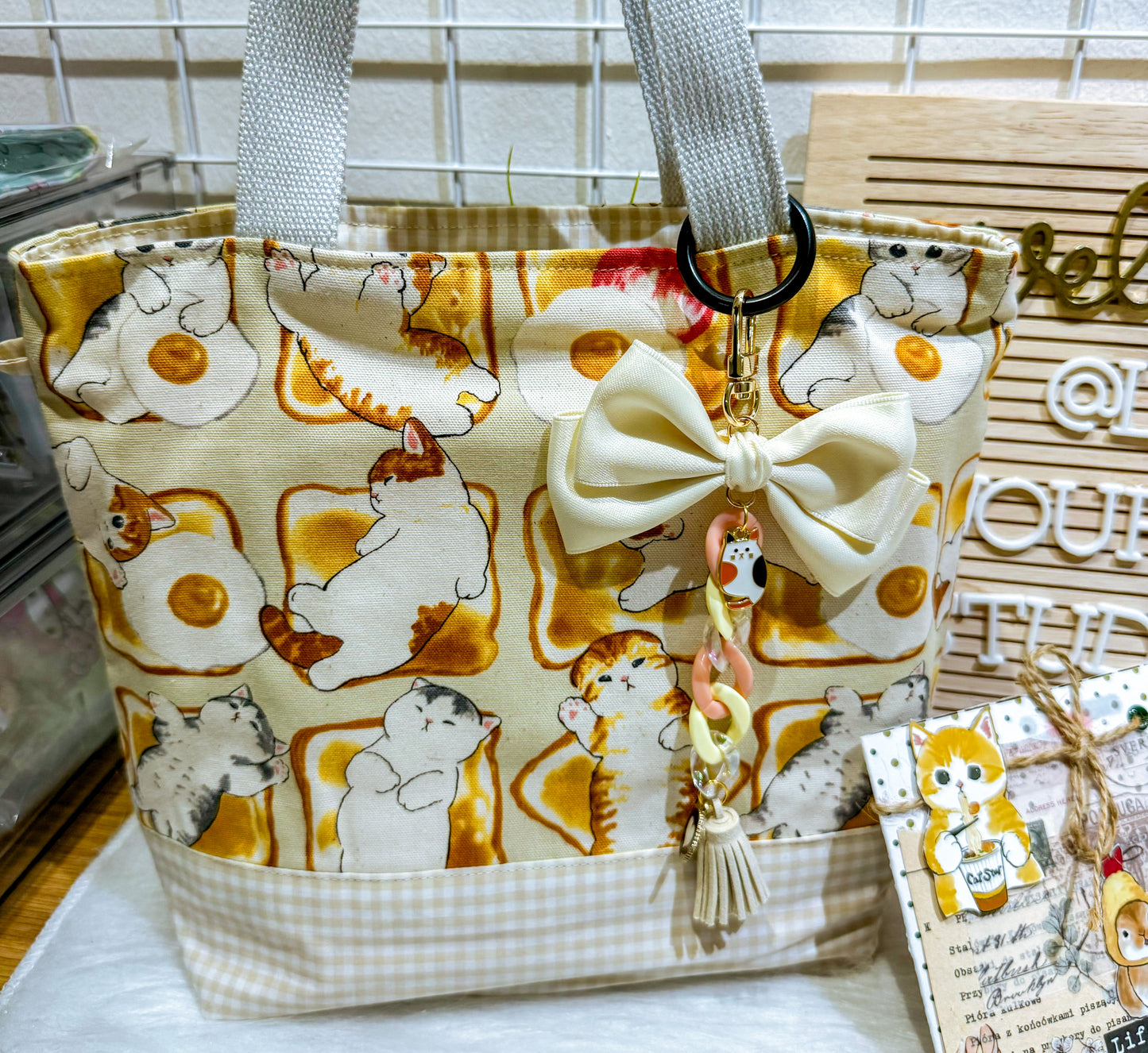 Canvas Strap Lunch Tote