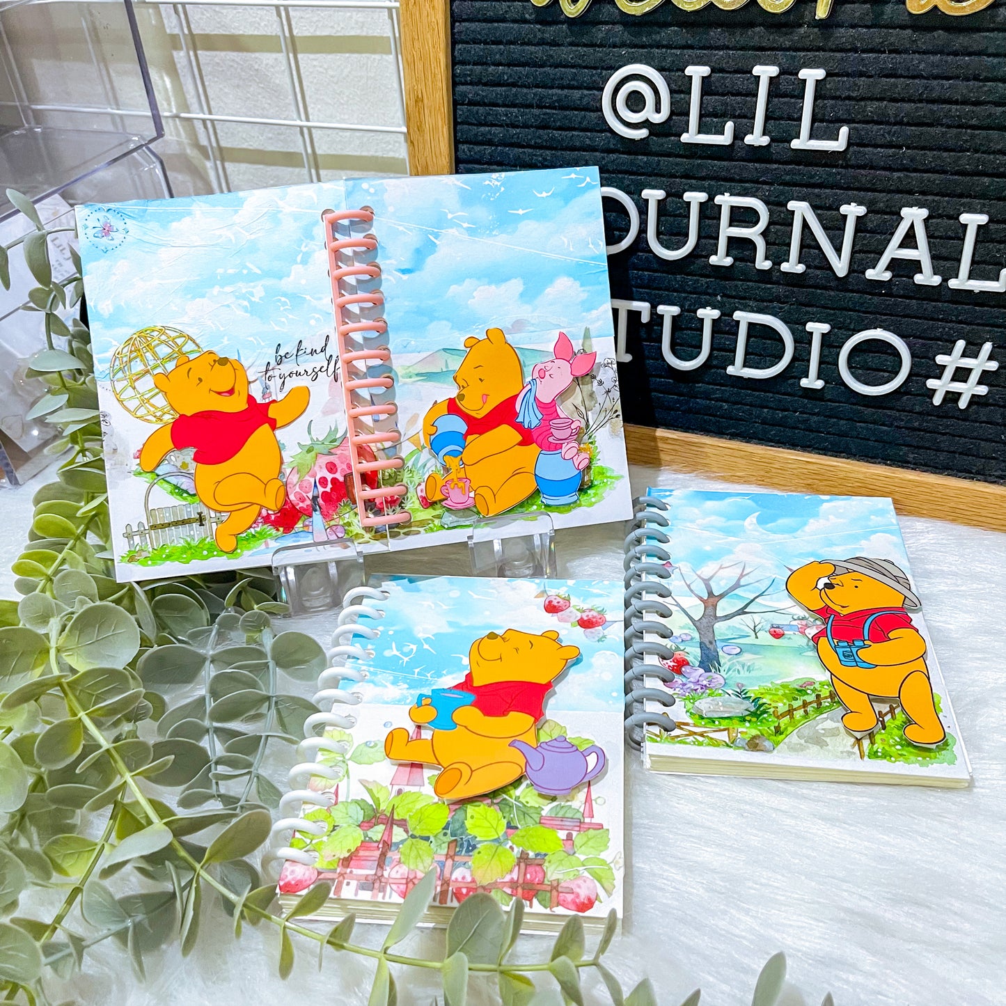 B7 Character Travel Notebook - Pooh See the World