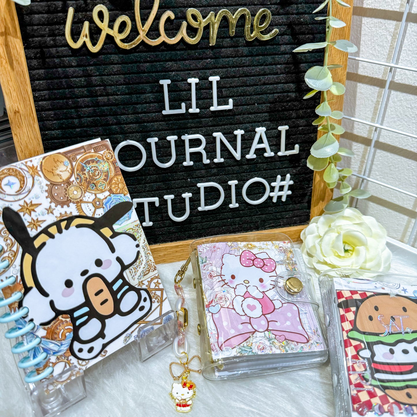 Mini - Hello Kitty Bow