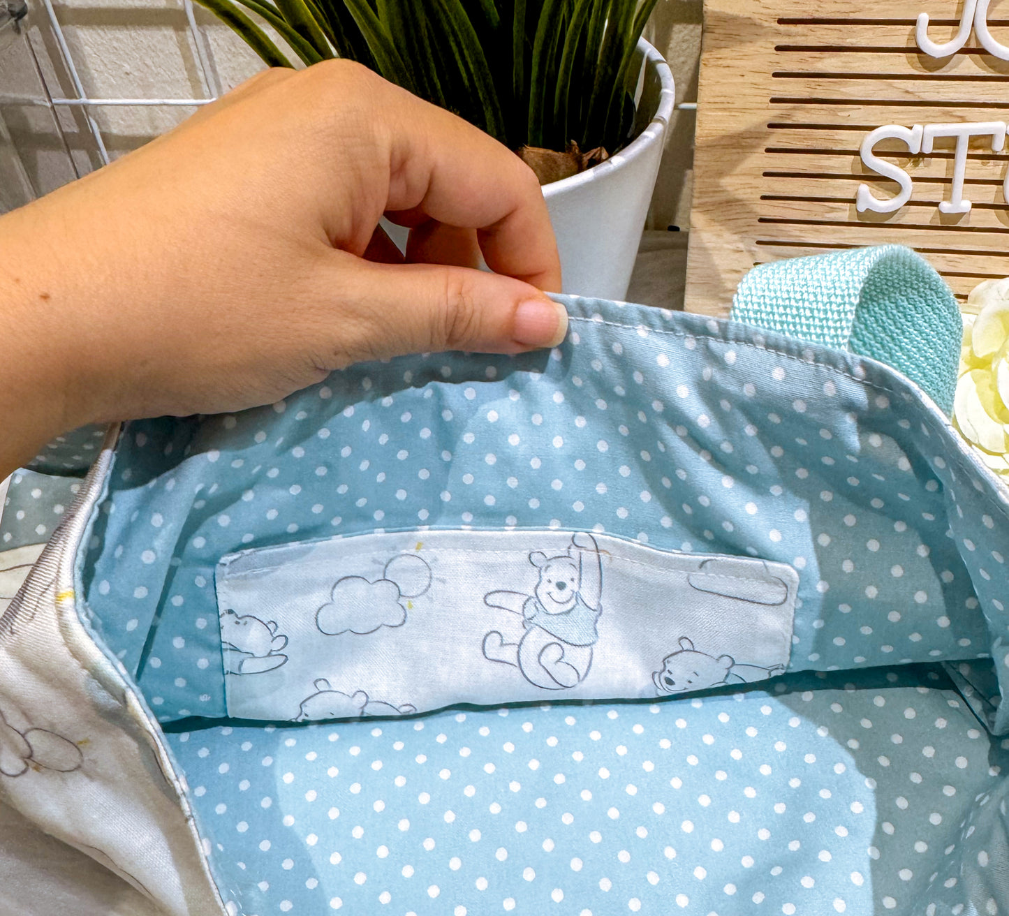 Pooh Lunch Tote