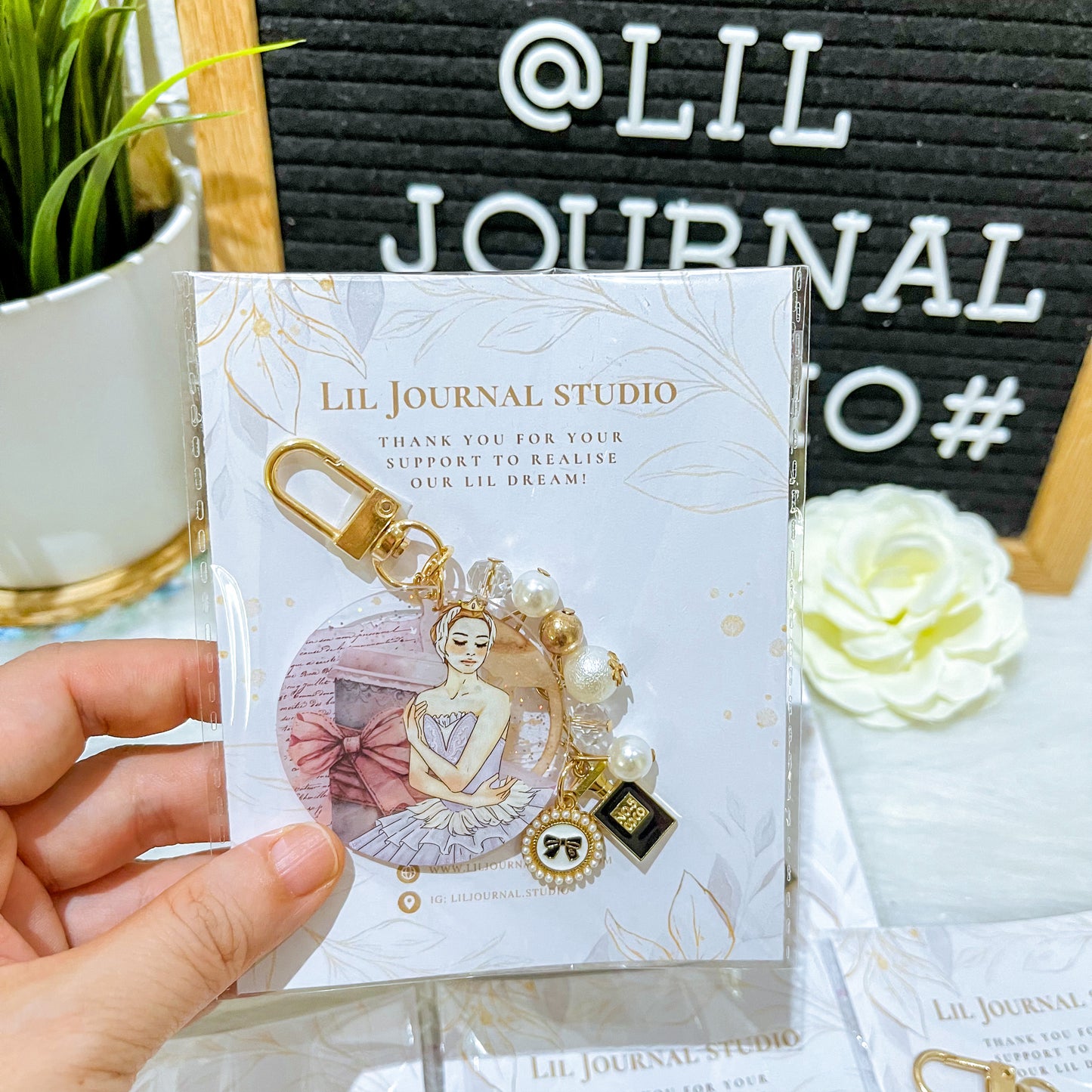 Key Charms - Elegant Cafe Ballerina