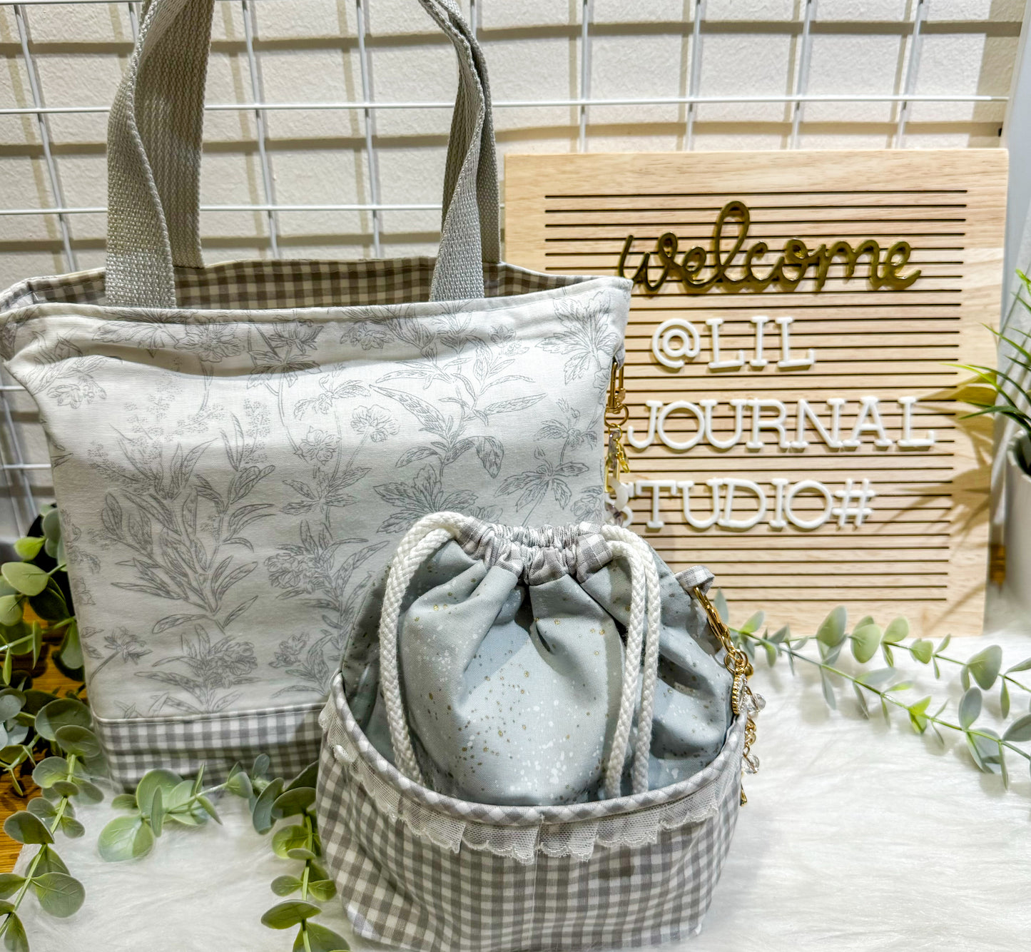 Everyday Lunch Tote & Pouch Set