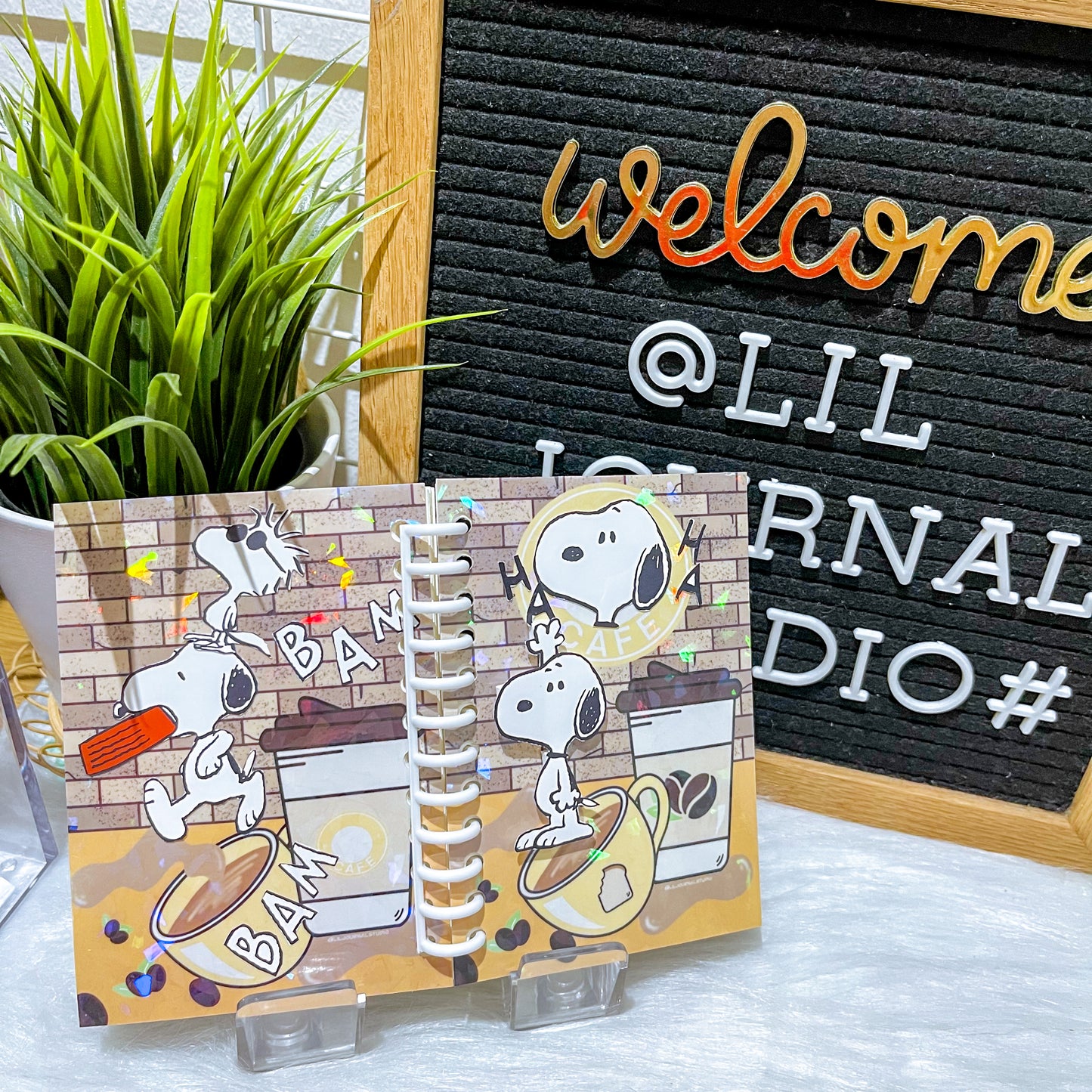 B7 Character Travel Notebook - Cafe (Nature) - Snoopy