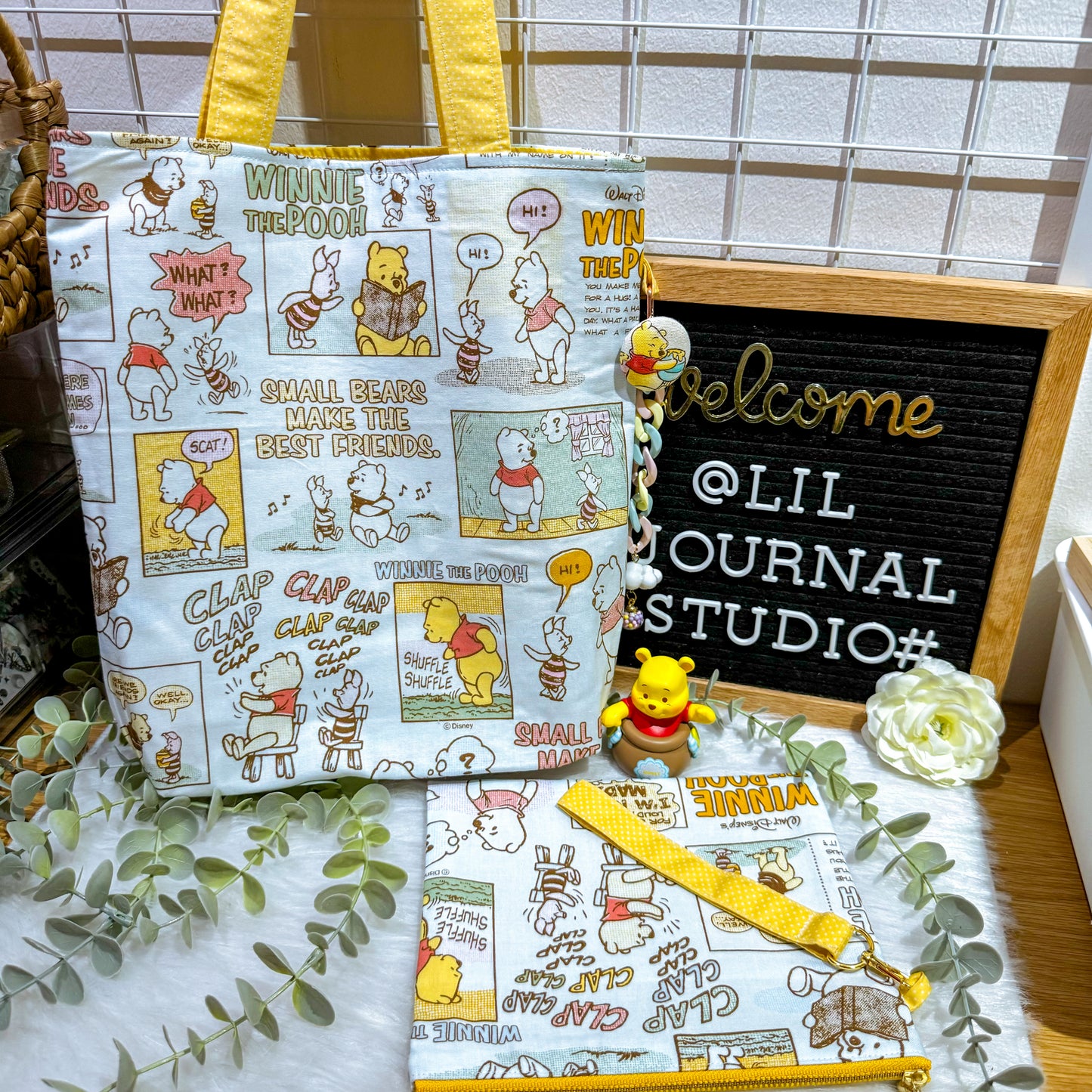 Sunshine Comic Pooh Tote bag