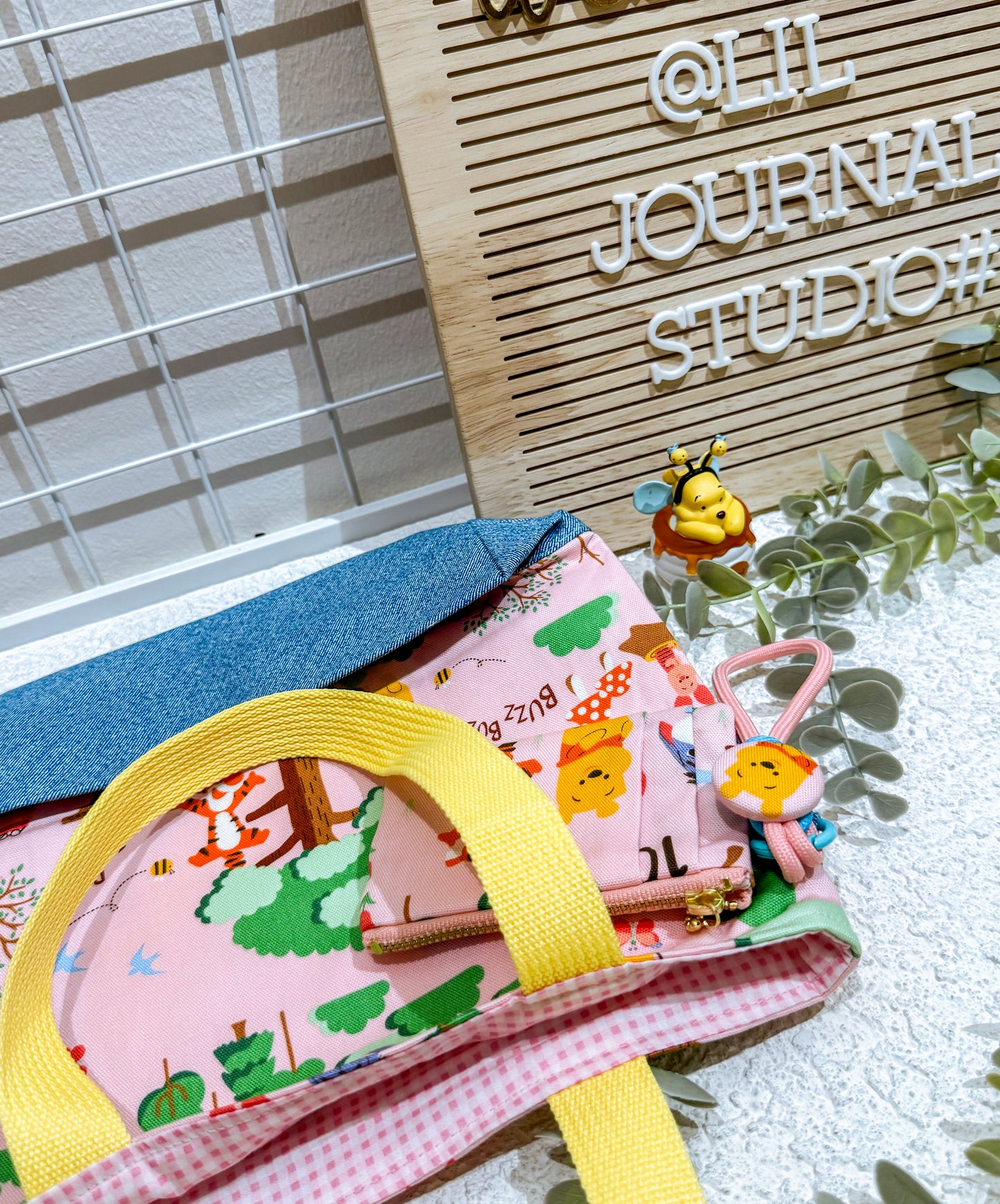 Everyday Pooh Lunch Tote & Mini Collection