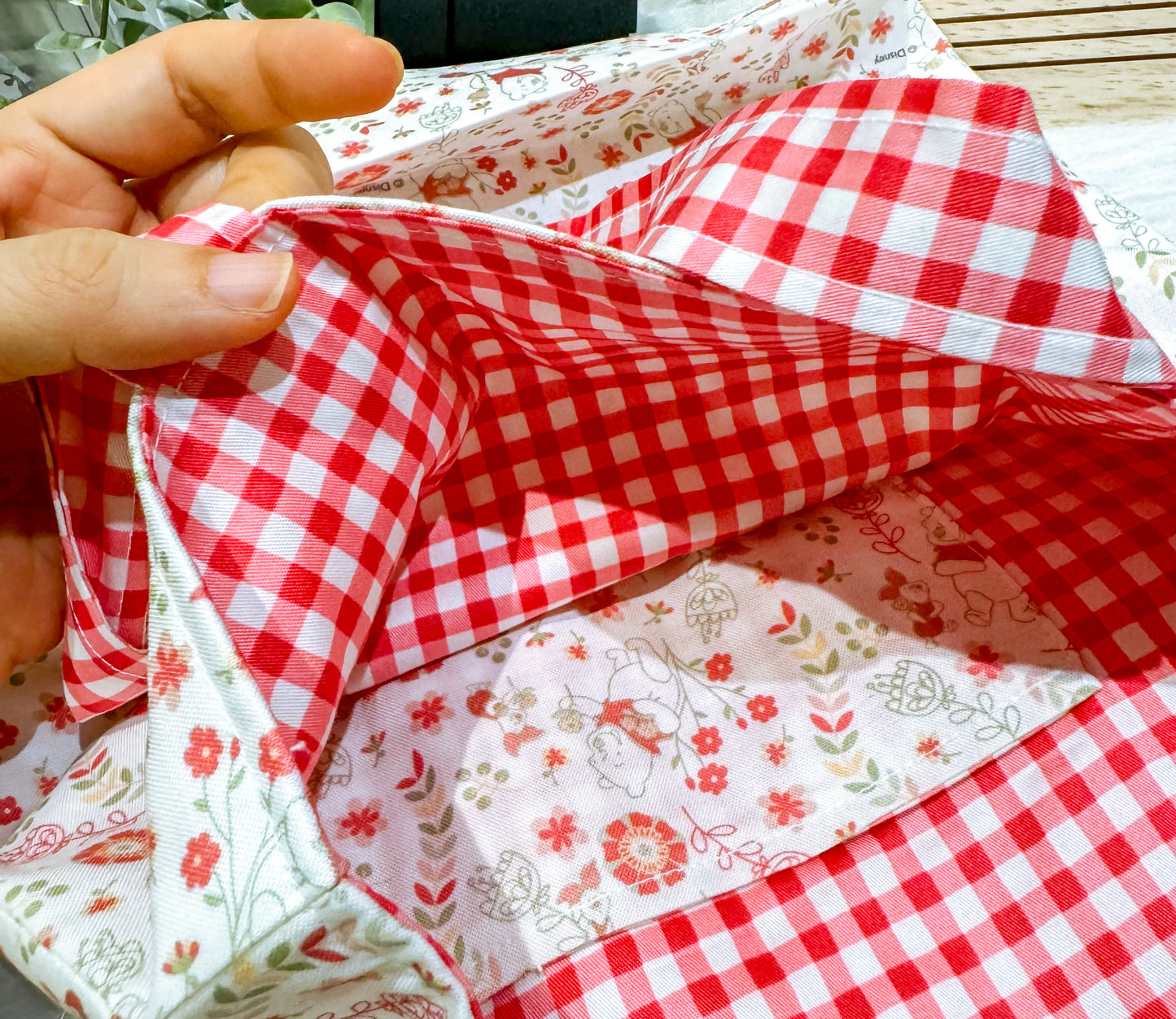 Classic Pooh Red Gingham Garden Bundle