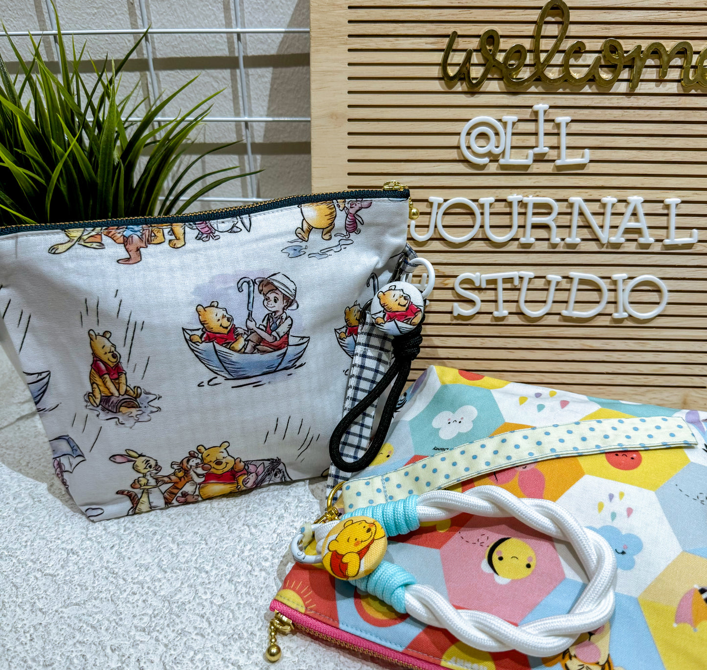 Pooh Everyday Pouches