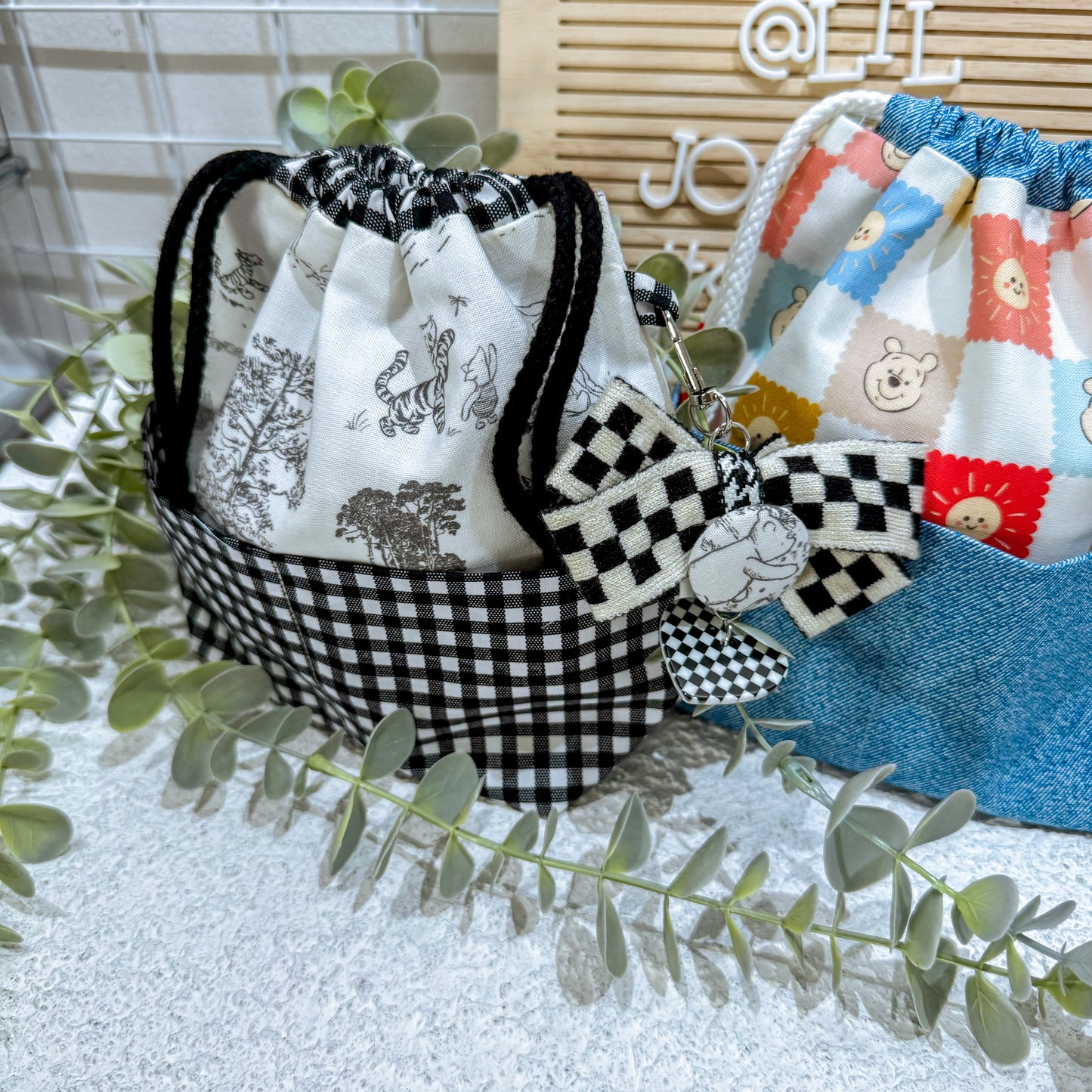 Pooh Everyday Pouches