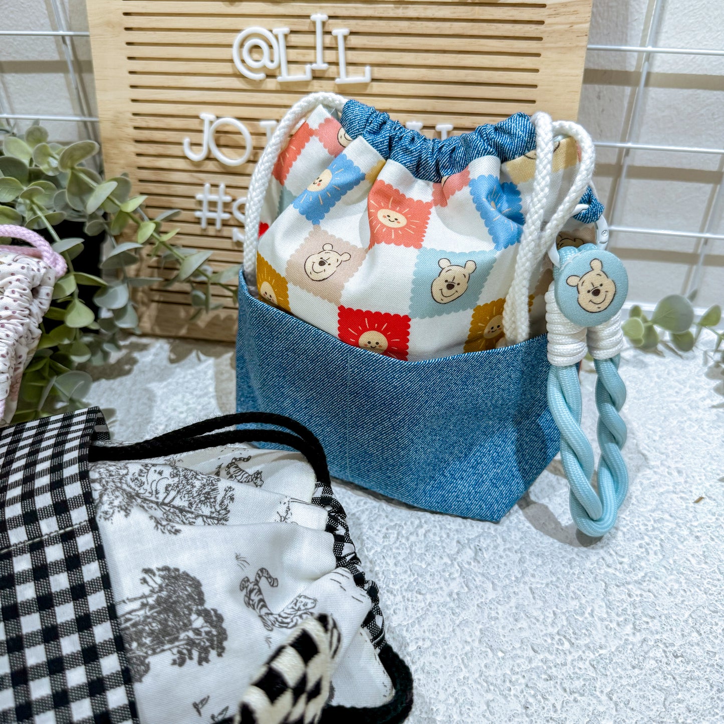 Pooh Everyday Pouches