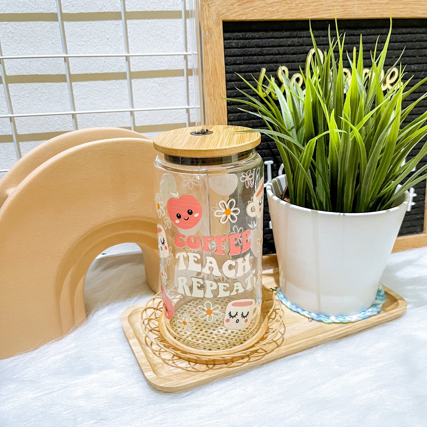 16oz Glass Straw Cup - Apple Coffee