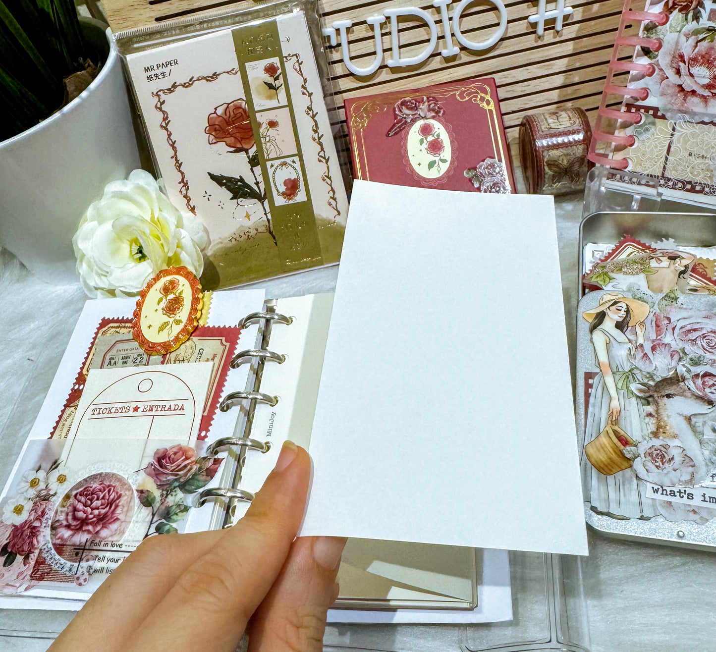 Classic Girls Rose Garden Mini Ephemera Kit