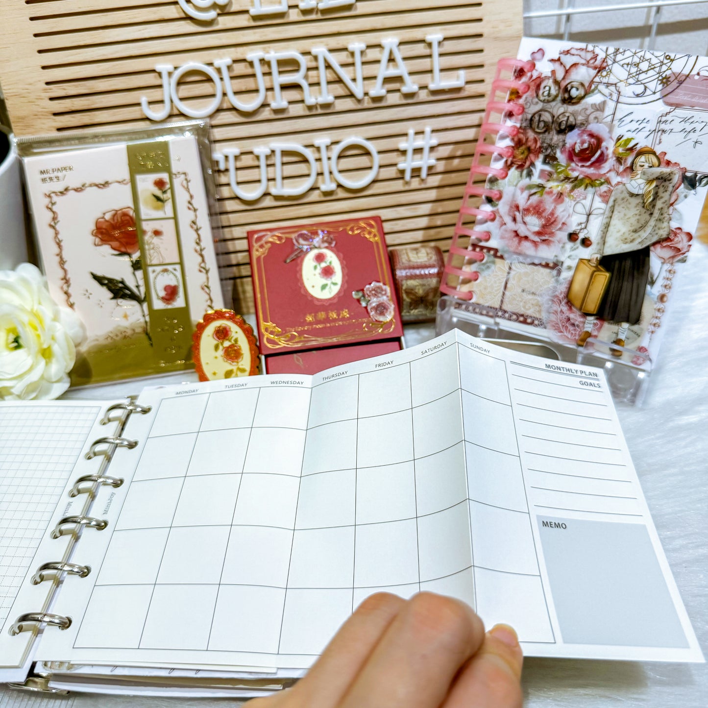 Classic Girls Rose Garden Mini Ephemera Kit