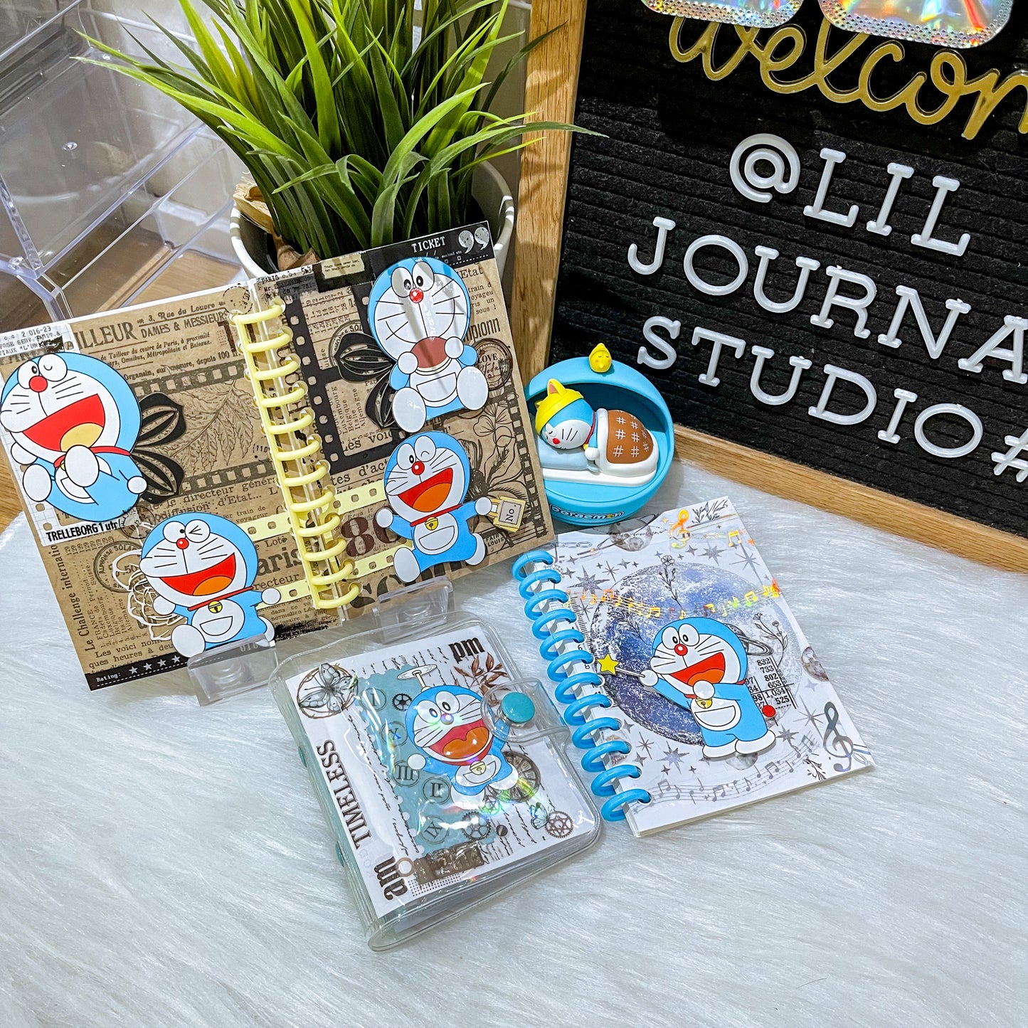 B7 Character Travel Notebook - Doraemon Enchanted Garden