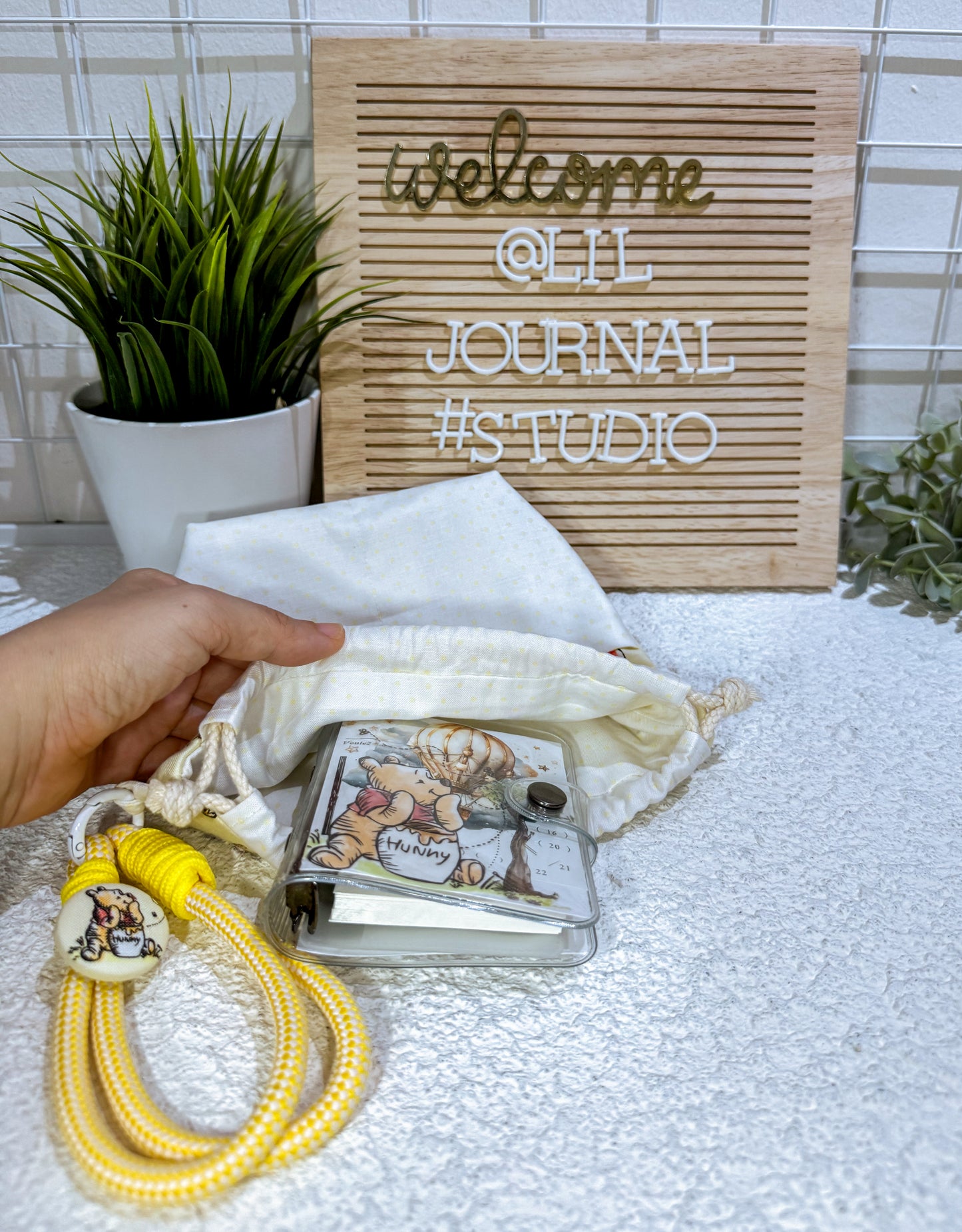 Pooh Sunshine Balloon Bundle