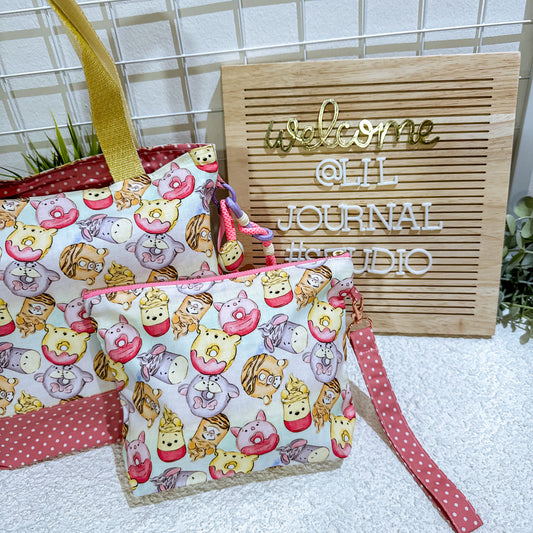 Everyday Pooh Lunch Tote & Pouch Collection